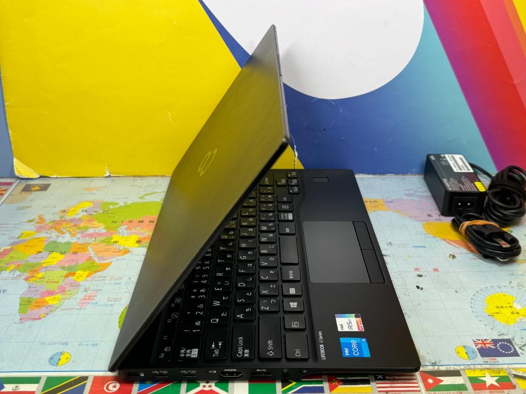 極美品 富士通 U9311/F 第11世代 13.3型FHD 超軽量 ノートPC