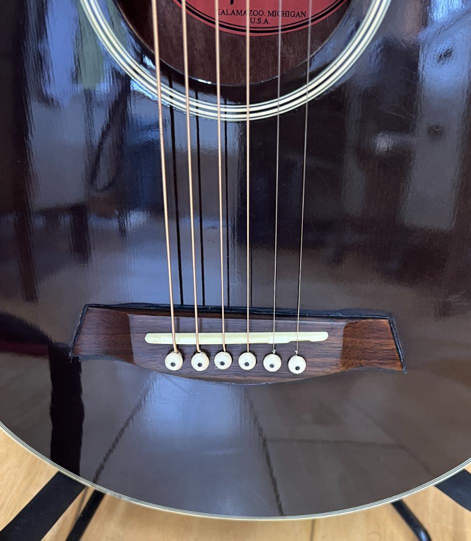 アコースティックギター J-50 パロディ ブラック