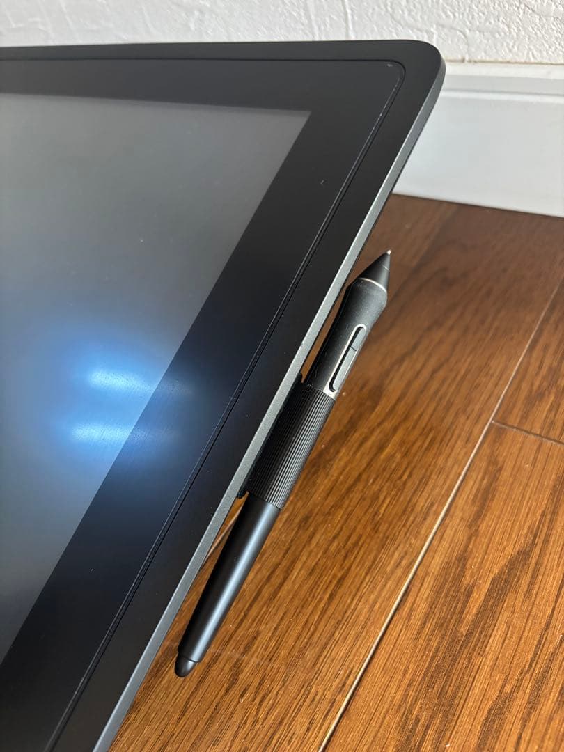 wacom cintiq 22 液晶ペンタブレット（Pro Pen 2付)