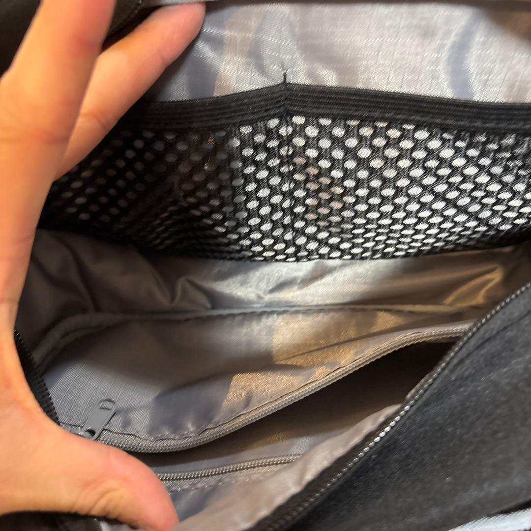 一度のみ使用　リニューアル品　POMULU ブラックウエストバッグ