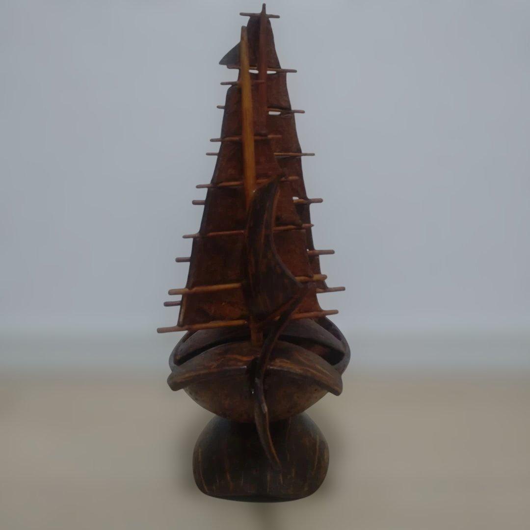 アンティーク蟹貝殻製帆船オブジェ　木製帆船オブジェ　2個セット