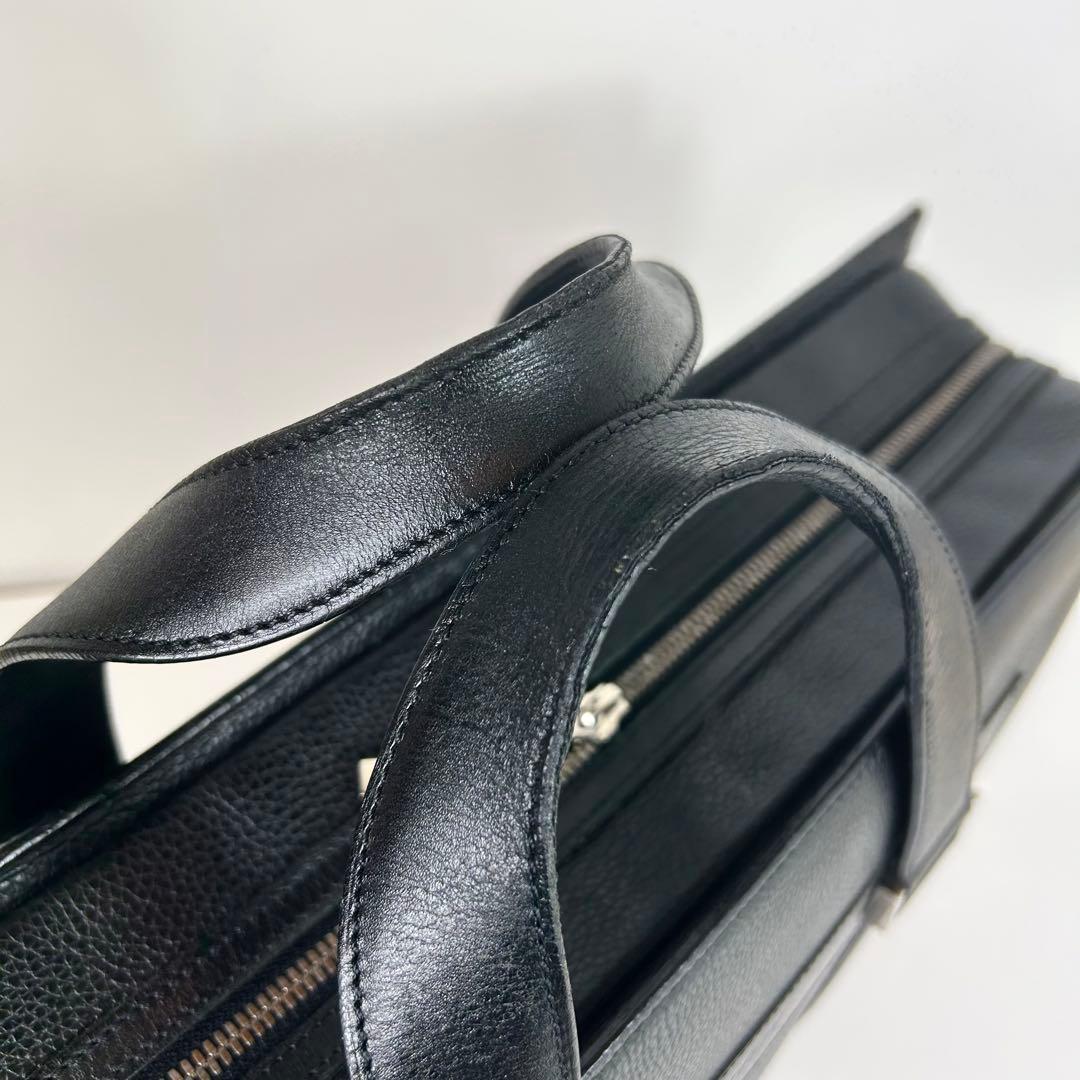 現行・美品✨カルティエ ビジネスバッグ レザー 本革 ブラック A4可 大容量