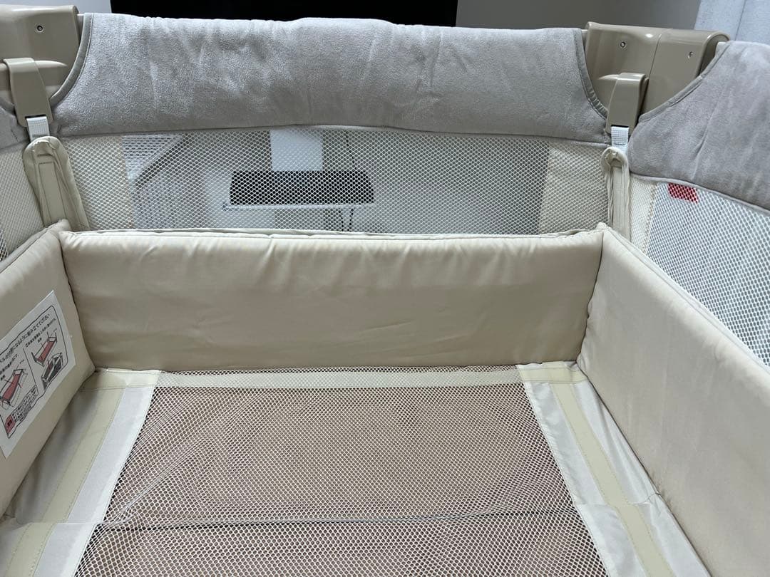 アップリカ　ココネルエアーAB ホワイトベージュ　取扱説明書つき