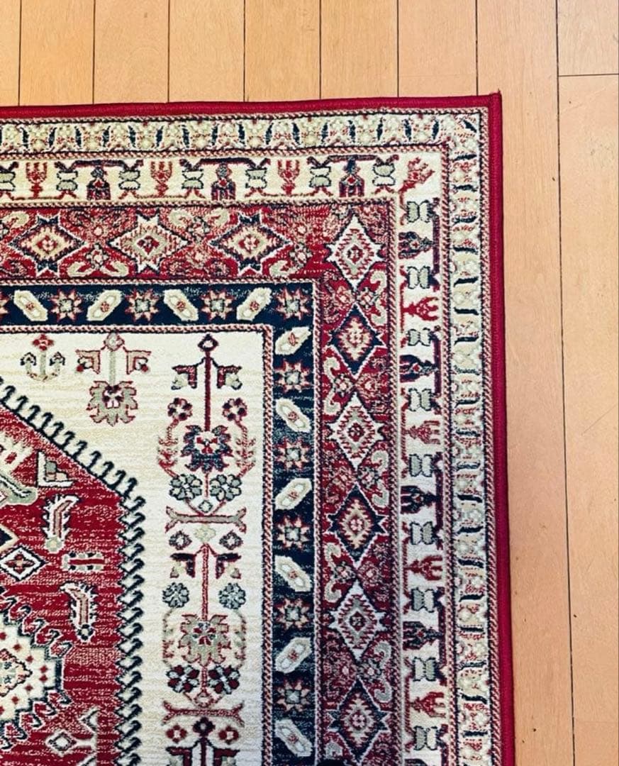 ロウヤ　LOWYA カーペット　ペルシャ風　ラグ　インテリア　マット　ベルギー産