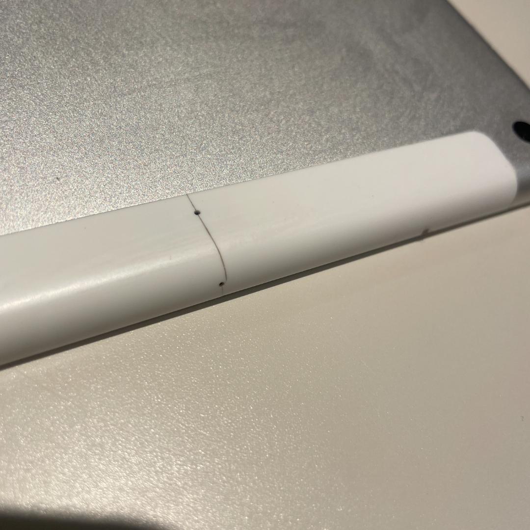 iPad 第5世代 A1823 32GB sim対応