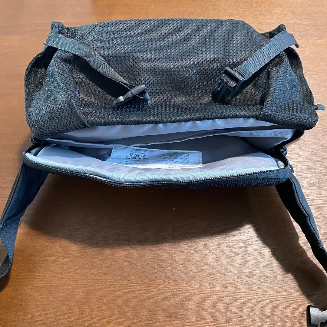 ［箱・説明書付き］POMULU ヒップシート ブラック