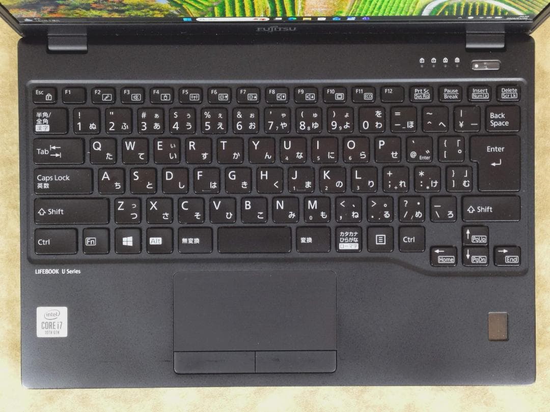 LIFEBOOK U9310/D Core i7、メモリ16GB