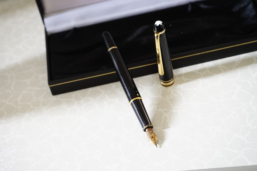 MONT BLANC 万年筆 マイスターシュテック　14k　１４４