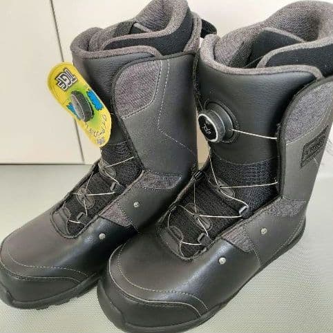 【新品】スノーボードブーツBOA　No.1