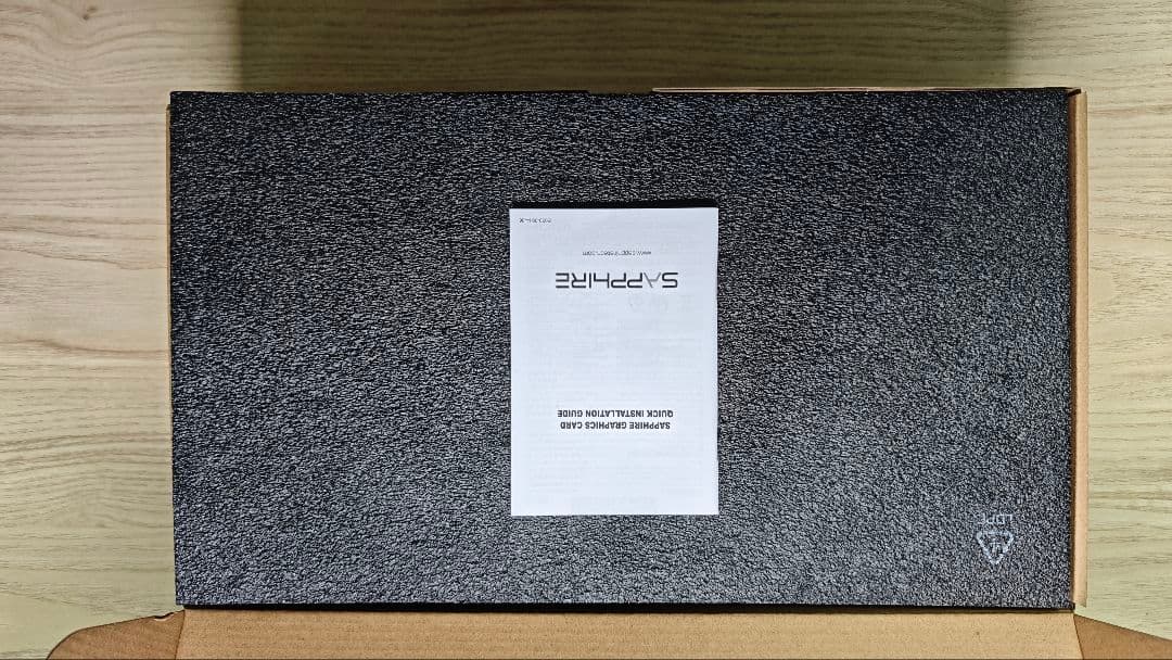 [値下げしました] SAPPHIRE Radeon RX7800XT