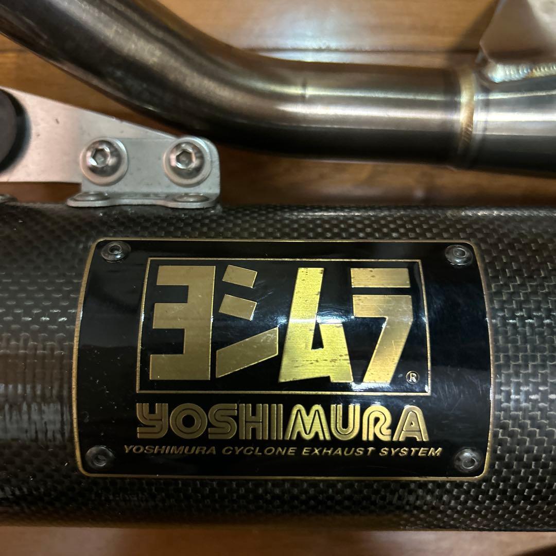 YOSHIMURA カーボンマフラー