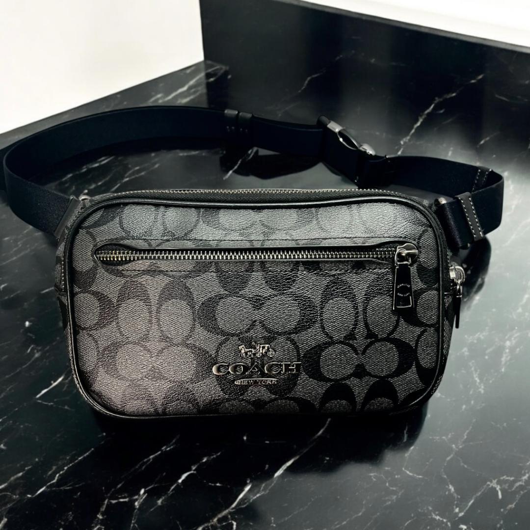 ✨正規品＆極美品‼️✨ コーチ エアリス シグネーチャー ボディバッグ グレー