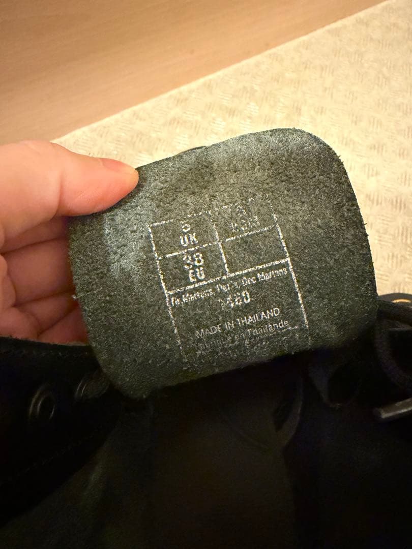 R*o様 24cm Dr. Martens ドクターマーチン8ホール　イエロース