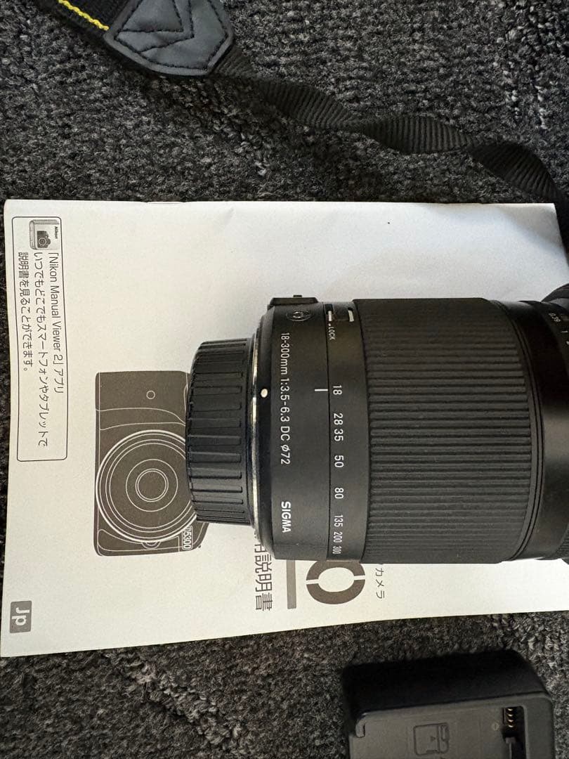 Nikon D5300 デジタル一眼レフカメラ