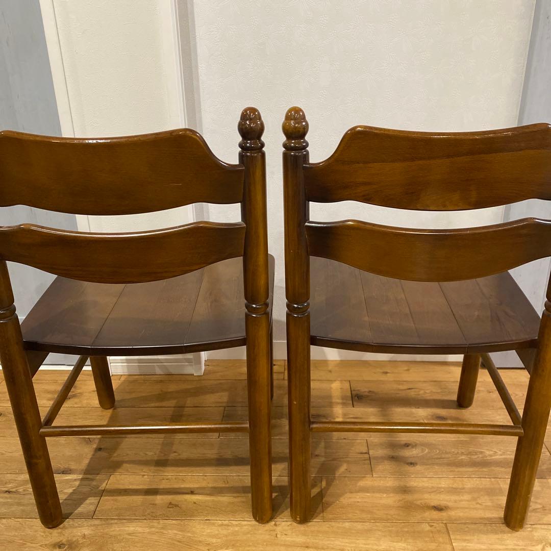 カリモク コロニアル ダイニングチェア 2脚セット 馬車刻印付き