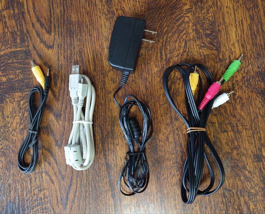 ON STAGE パーソナルカラオケ　PK-XA02W 　スタンド・マイクセット