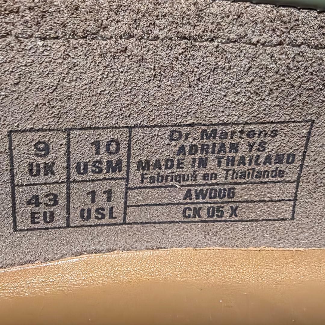 オ*ン様 希少カラー　Dr. Martens ADRIAN YS タッセルローフ