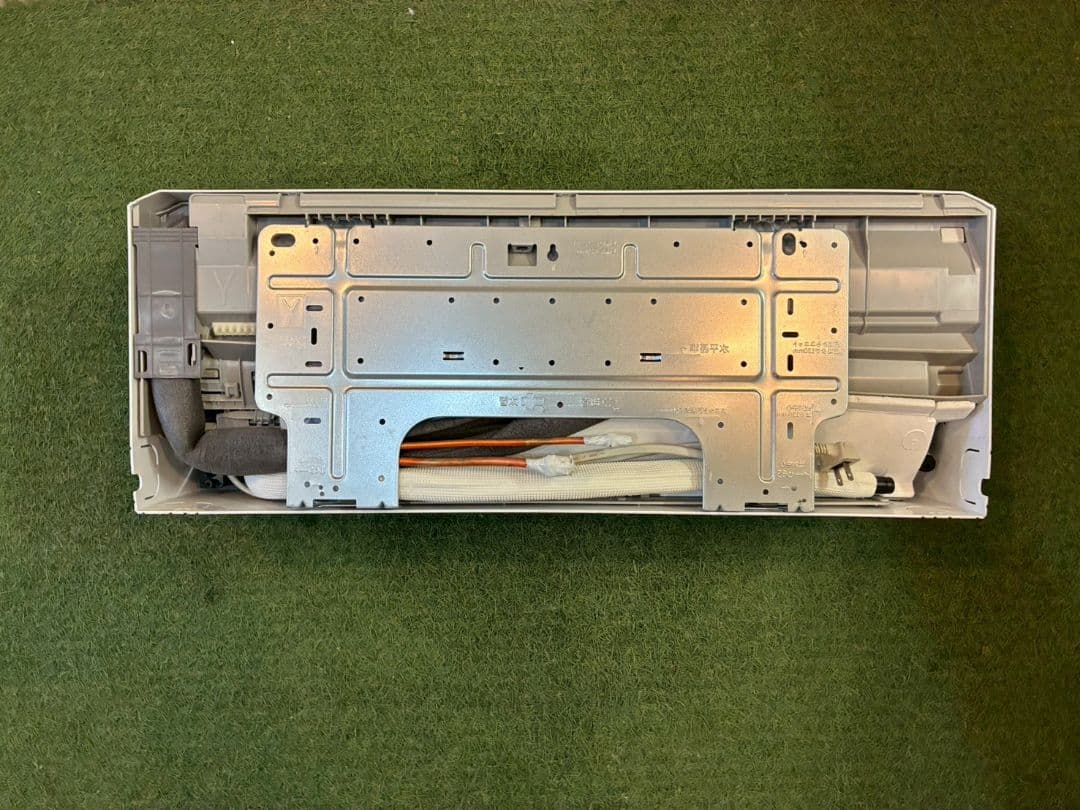 2114 アイリスオーヤマ【IKF-224W】2023年製 6畳 エアコン 中古