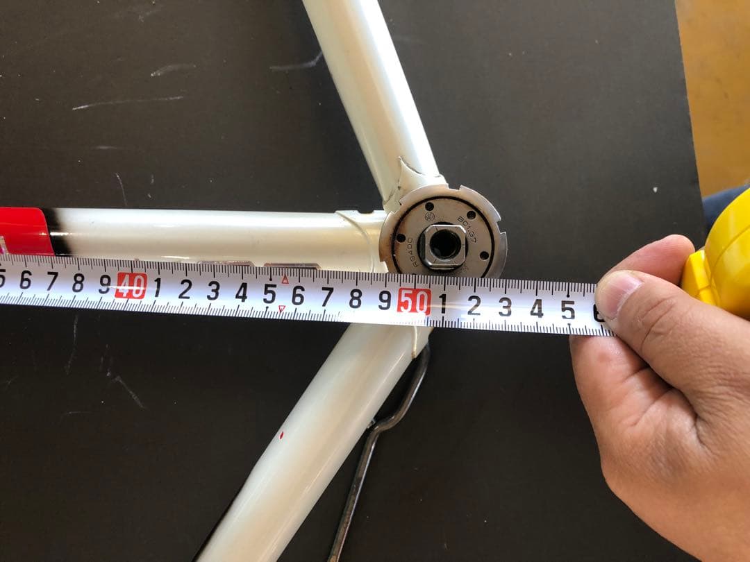 MAKINO マキノ　フレーム 競輪　njs刻印 bb有　凹みあり？