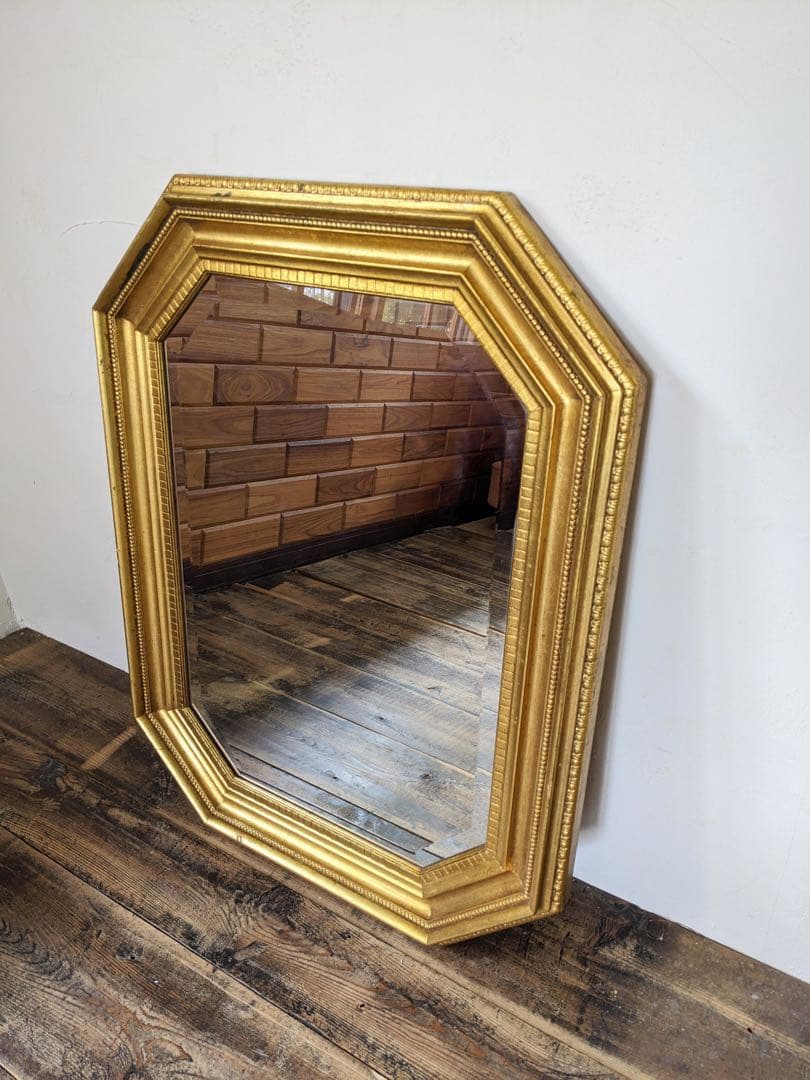 【 うさぎ 】クラシックなゴールドのミラー