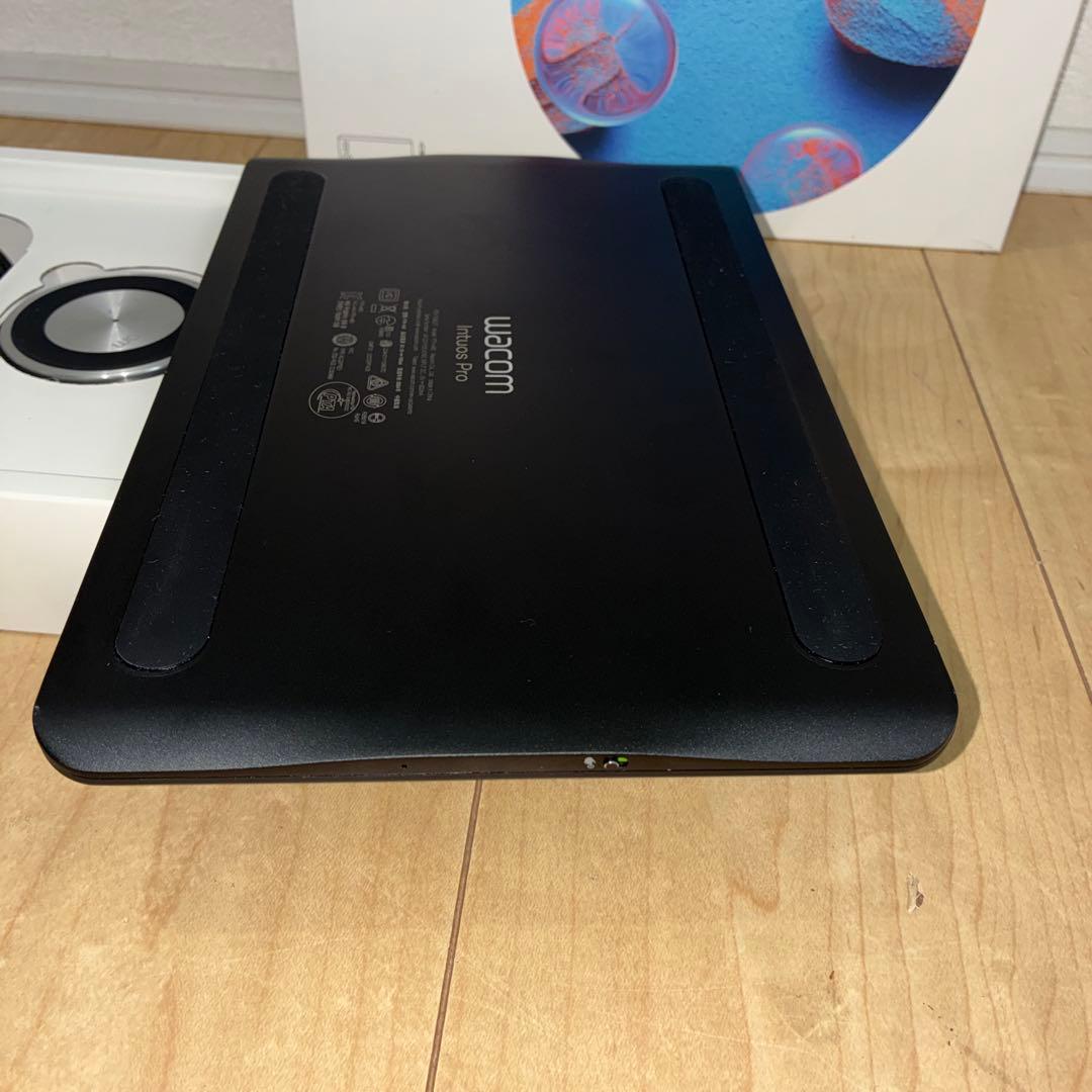 【美品】ワコム Intuos Pro Small PTH-460/K1-DB
