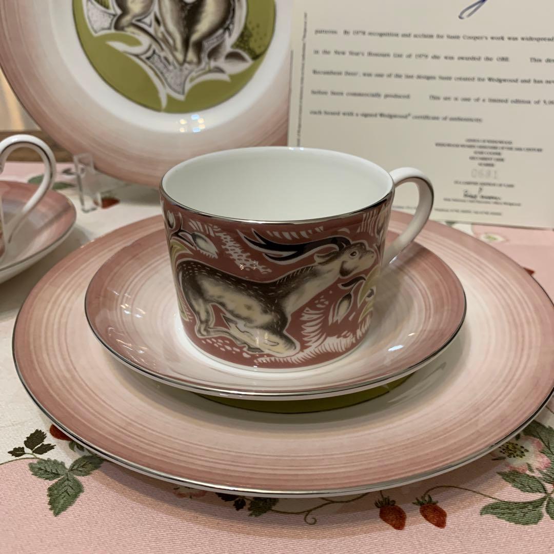 未使用　限定品　ウェッジウッド リカンベント　ディア　トリオ　2客