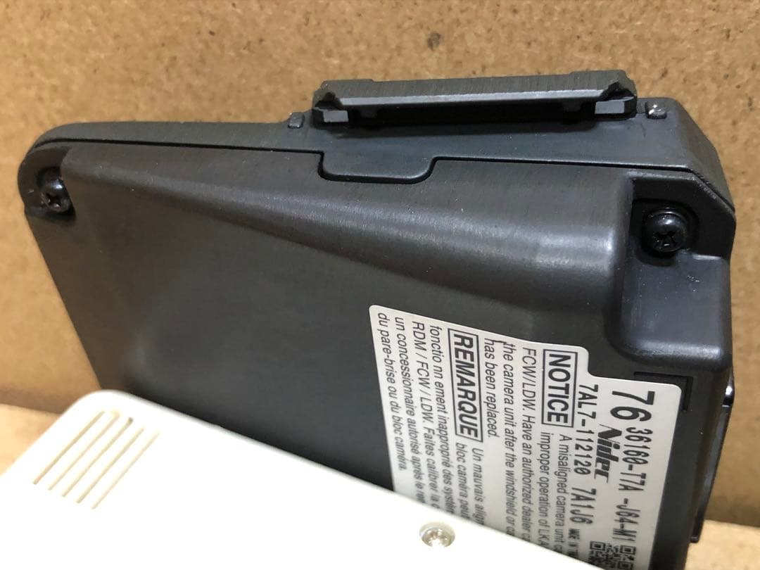 ホンダ　ヴェゼルRU3、RU4フロントカメラ 36160-T7A-J64-M1