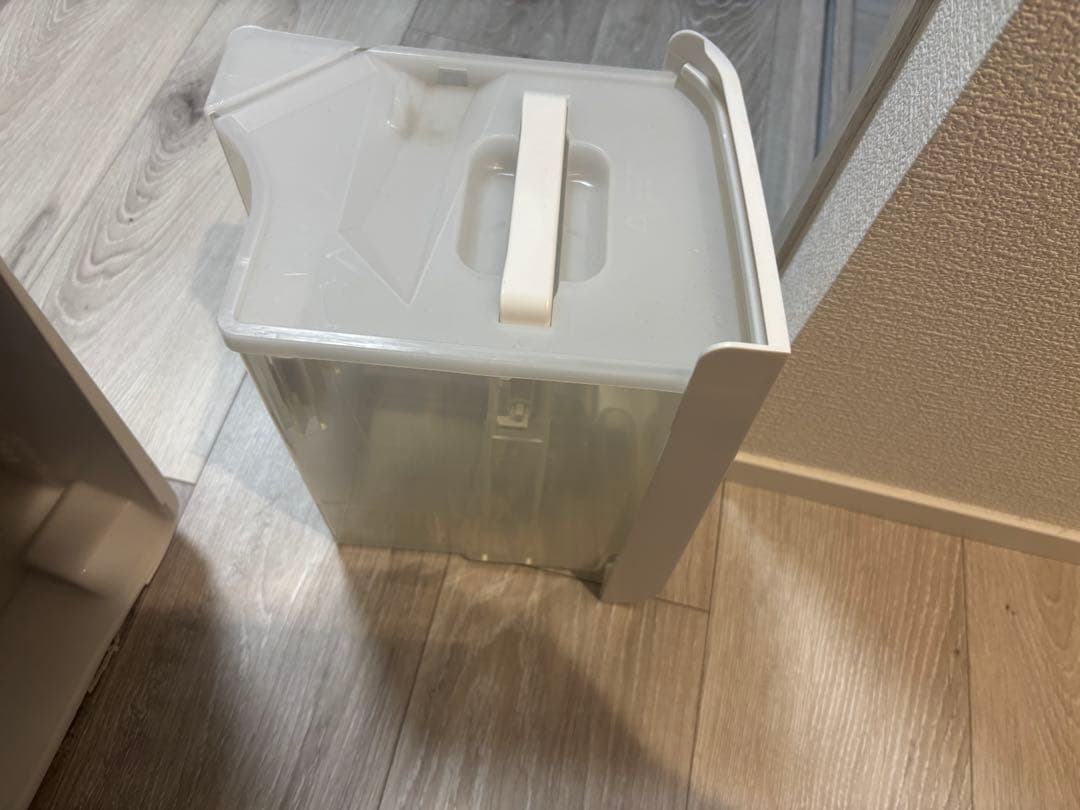 シャープ 衣類乾燥機 除湿機 CV-N180-W