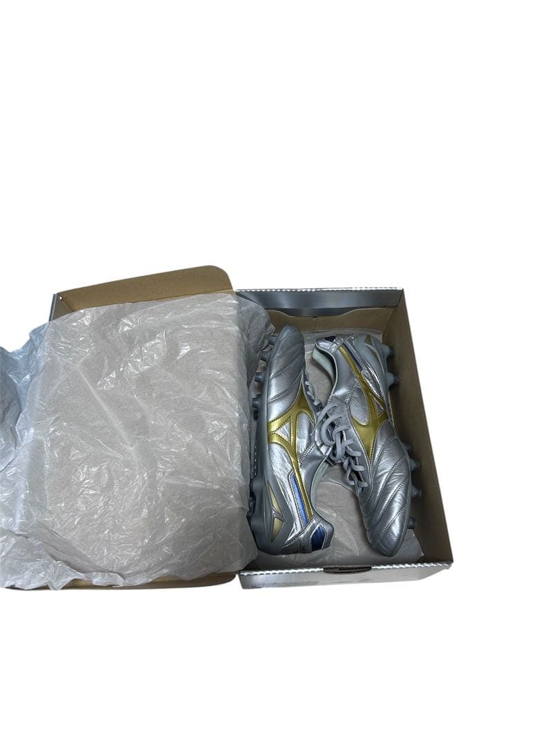 お*ん様 ミズノモレリアDNA シルバー✖️ゴールド 27.5cm新品カンガルー