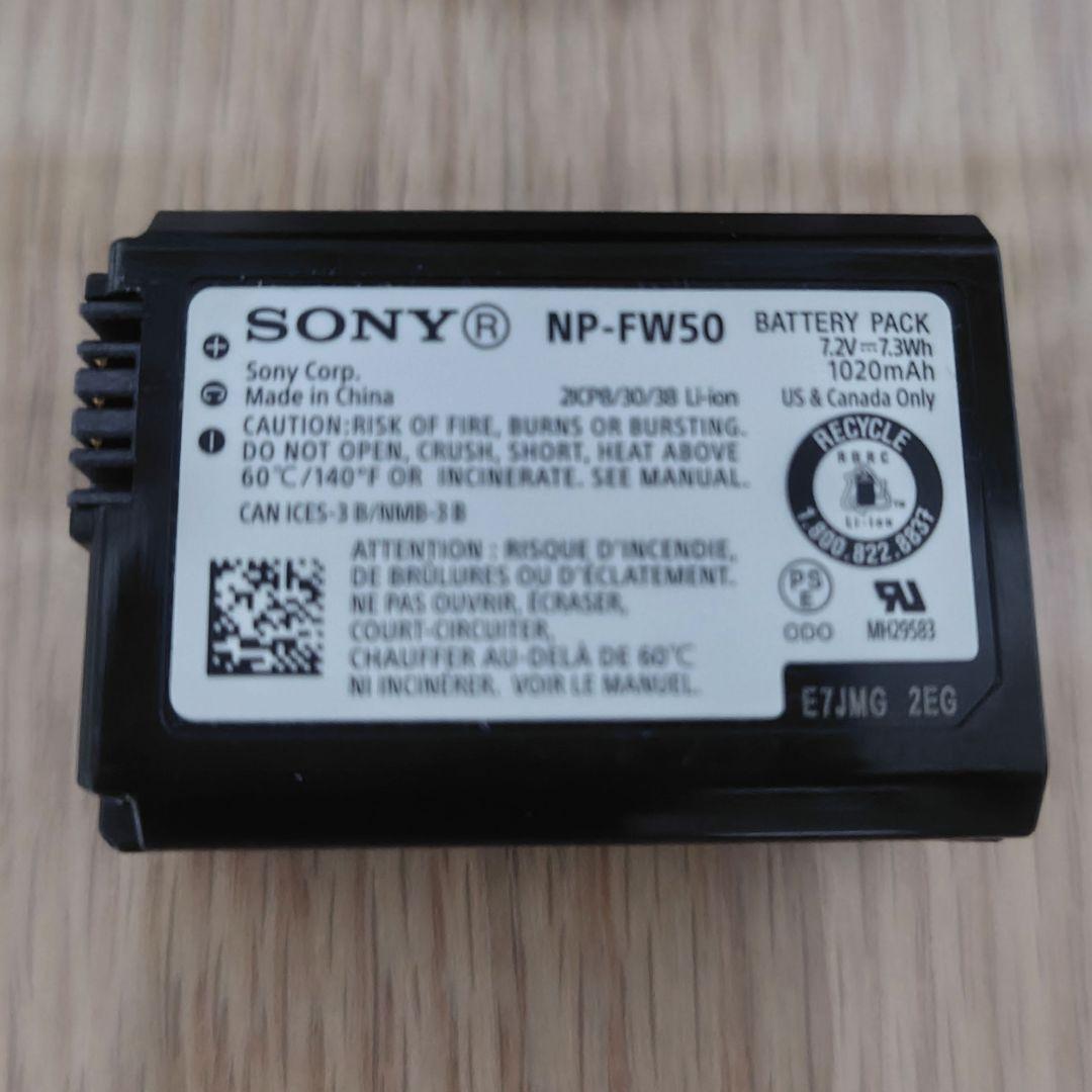 SONY　α6000　パワーズームレンズキット　ILCE-6000L　ホワイト