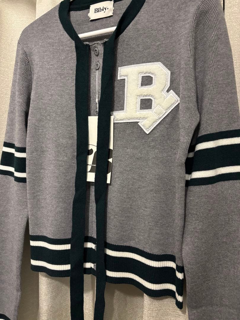 Bibiy B.CLUB TIE CARDIGAN グレー　【最安値】