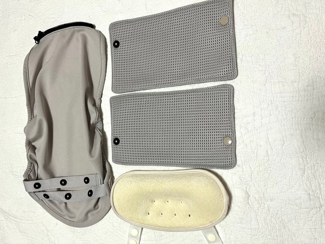 【値下げ中！美品】Apricaラクリス 抱っこ紐