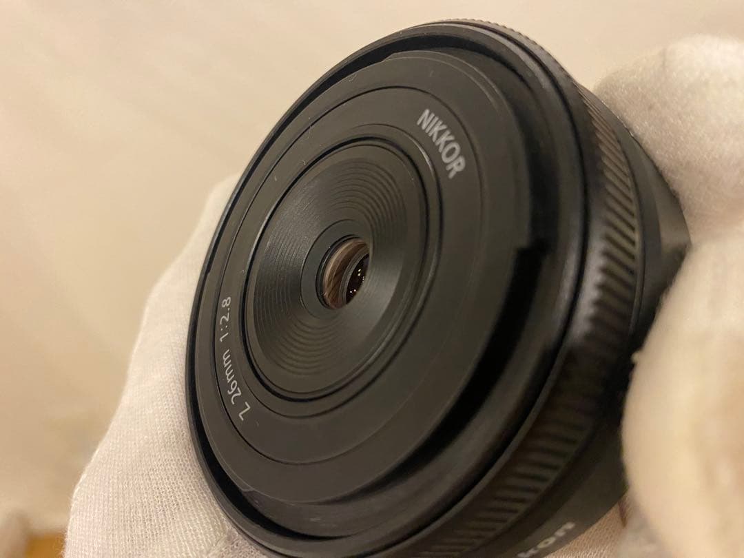 ニコンNIKKOR Z 26mm f/2.8 単焦点レンズ　Nikon
