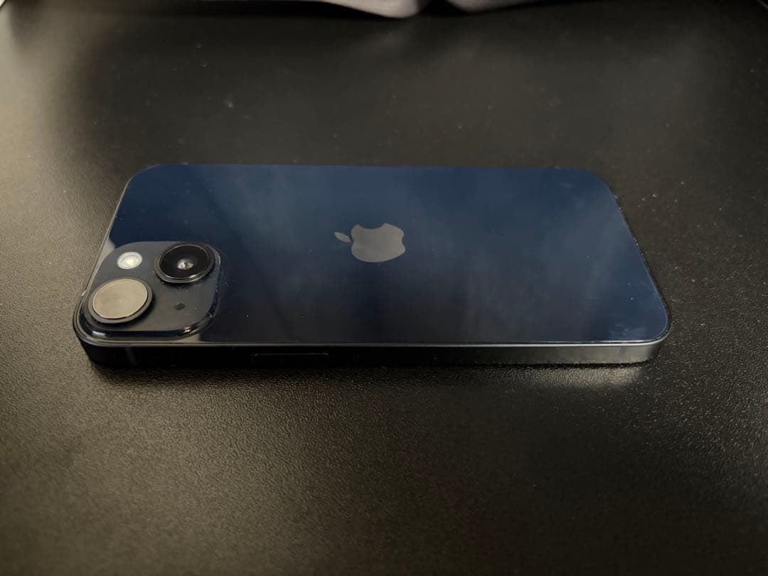 Apple iPhone 14 ミッドナイト　ケース付き