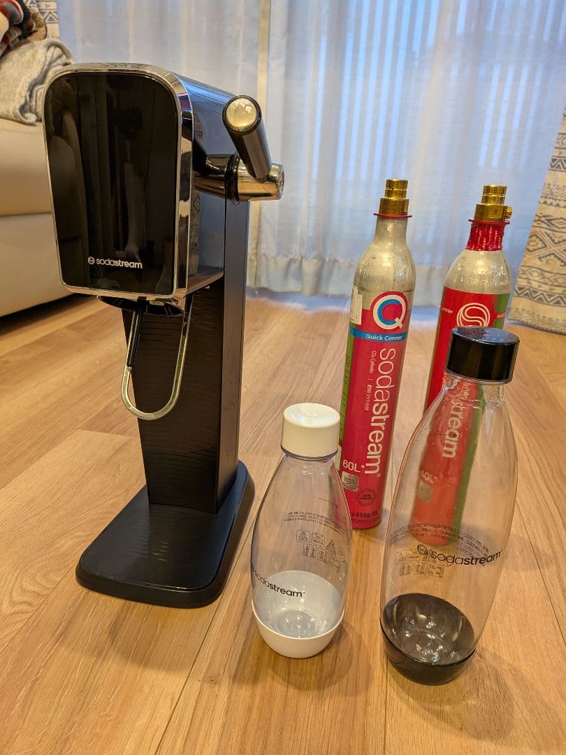 ソーダストリーム ART (アート) 炭酸水 ブラック ボトル3本付き