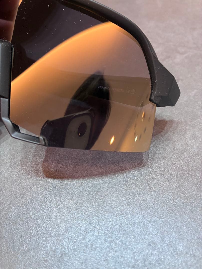 100% ワンハンドレッド サングラスS3 Black Gold Mirror