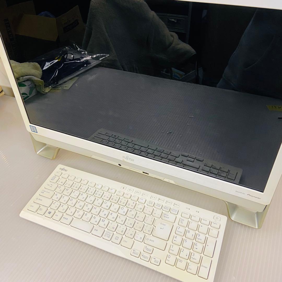 12h36.富士通 FMV 一体型パソコン Win11 Corei7