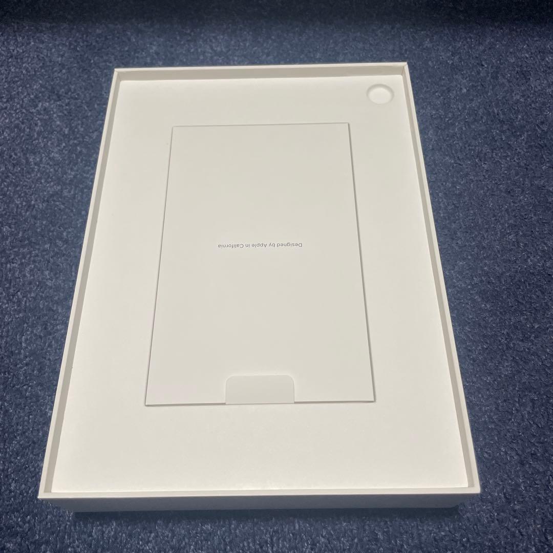 iPad A16 Wi-Fi 128GB ブルー　バッテリー100%