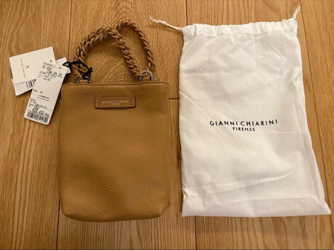 【新品】GIANNICHIARINI CAMILLAショルダーバッグ