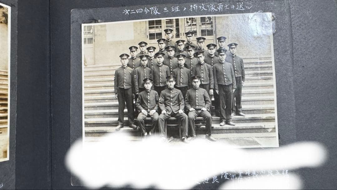 資料 古写真 72枚／満州・支那／日本軍 特攻隊 部隊写真 残虐 建物 勲章