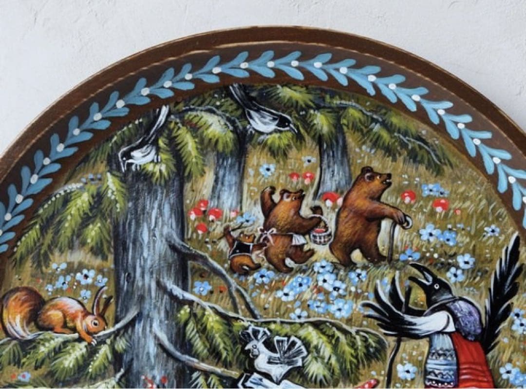 ロシア雑貨☆ロシア民話『３匹のクマ&白腹カササギ』木製飾り皿 マトリョーシカ