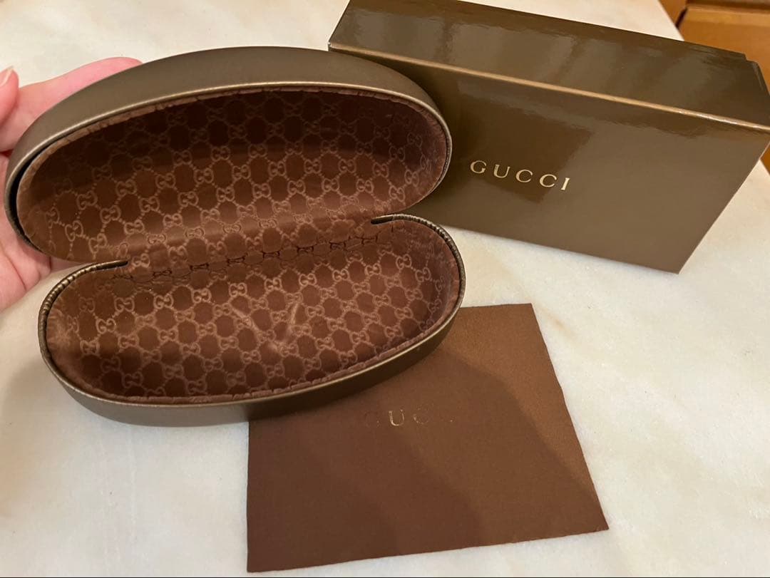 GUCCI べっ甲　ラウンド型　サングラス