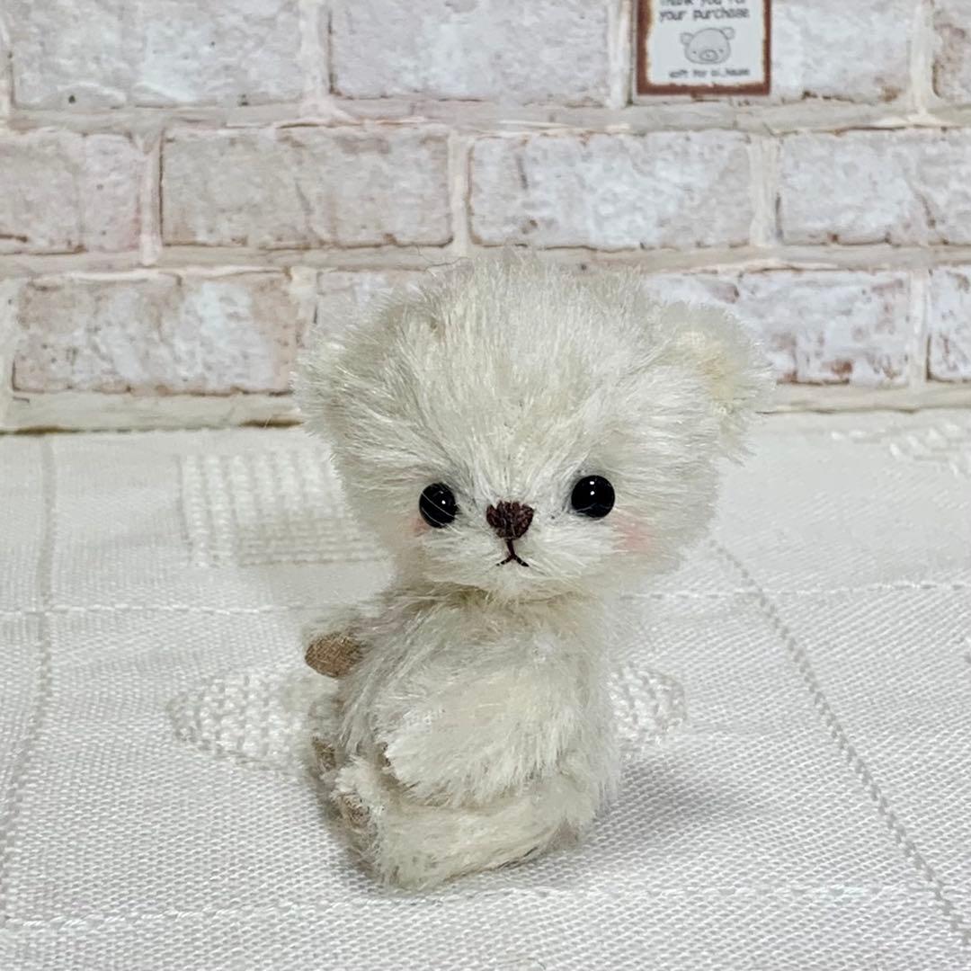 テディベア 白熊 ハンドメイドぬいぐるみ 可愛いちびくまちゃん