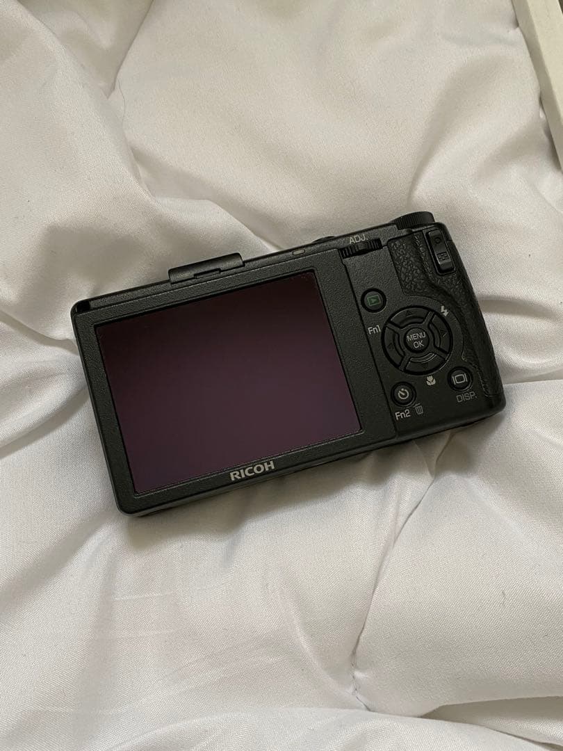 【ほぼ新品】Ricoh リコー GR Digital III 3 デジタルカメラ