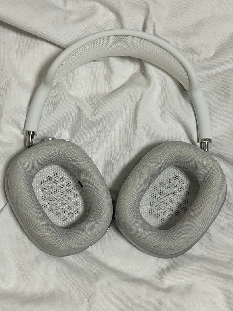 ヘッドホン Apple Airpods MAX