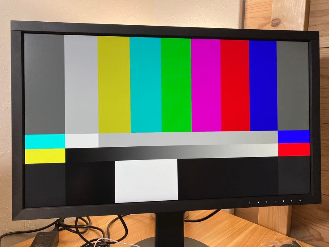 EIZO 4K 27型 カラーマネージメント液晶モニター