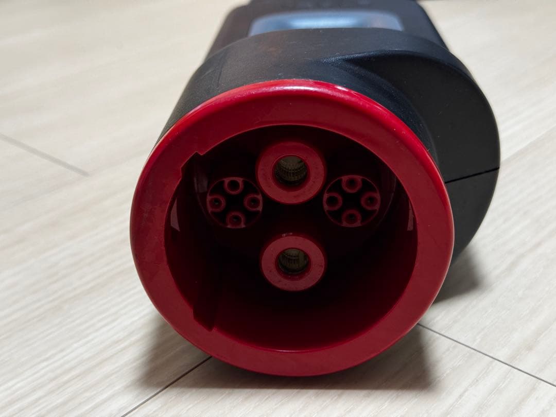 テスラ チャデモアダプター CHAdeMO