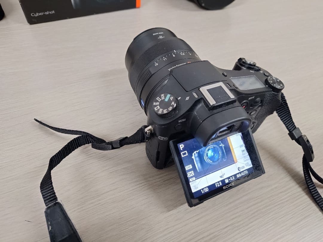 SONY RX10M2 デジタルカメラ 本体 不具合あり