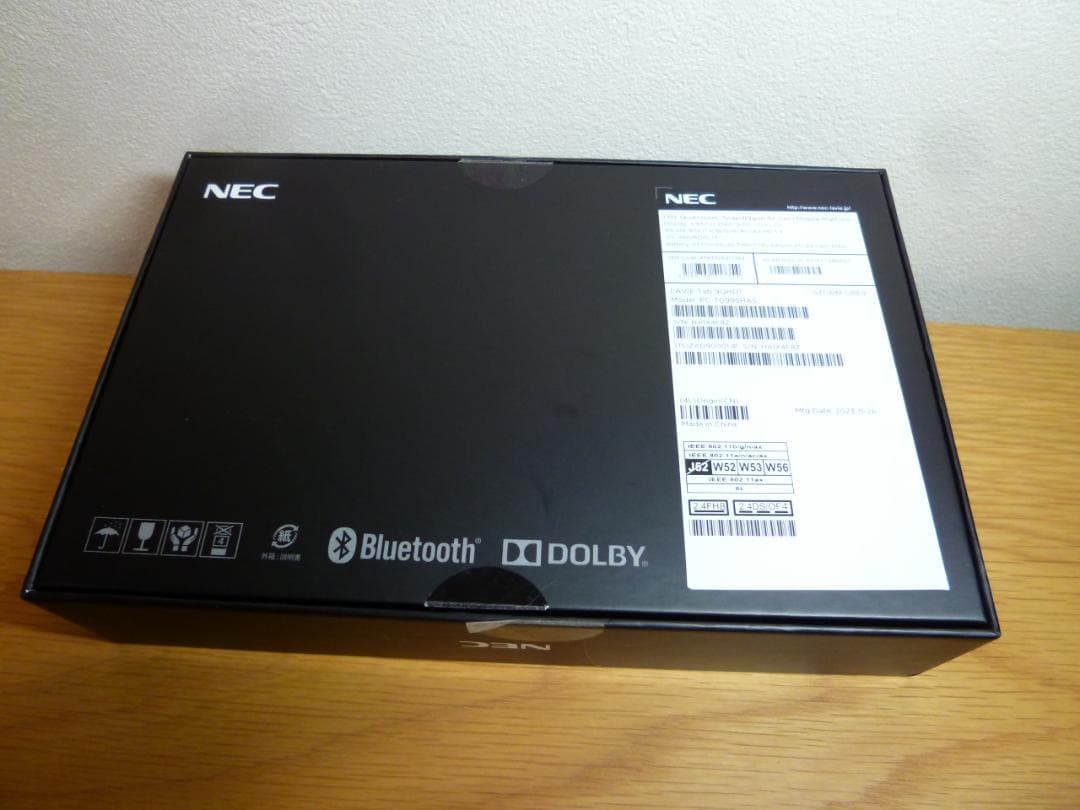 未使用近 8.8型 LAVIE Tab T9 タブレット PC-T0995HAS