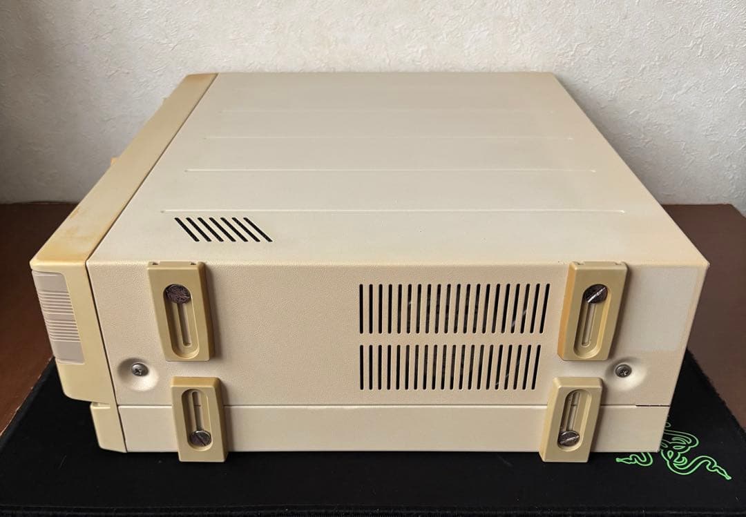 PC-8801mkIISR 本体とキーボード モニター セット 動作品